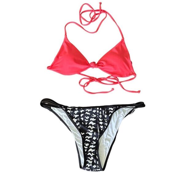 Volcom Simply Seamless Triangle True Red String Bikini Swim Top Size Medium - Picture 8 of 11